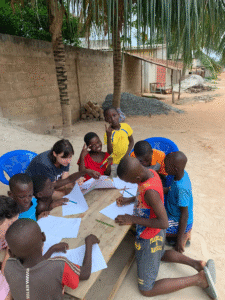 AIDE AUX DEVOIRS